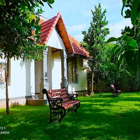 Hibis By Sparsa Vellore Bagian luar foto