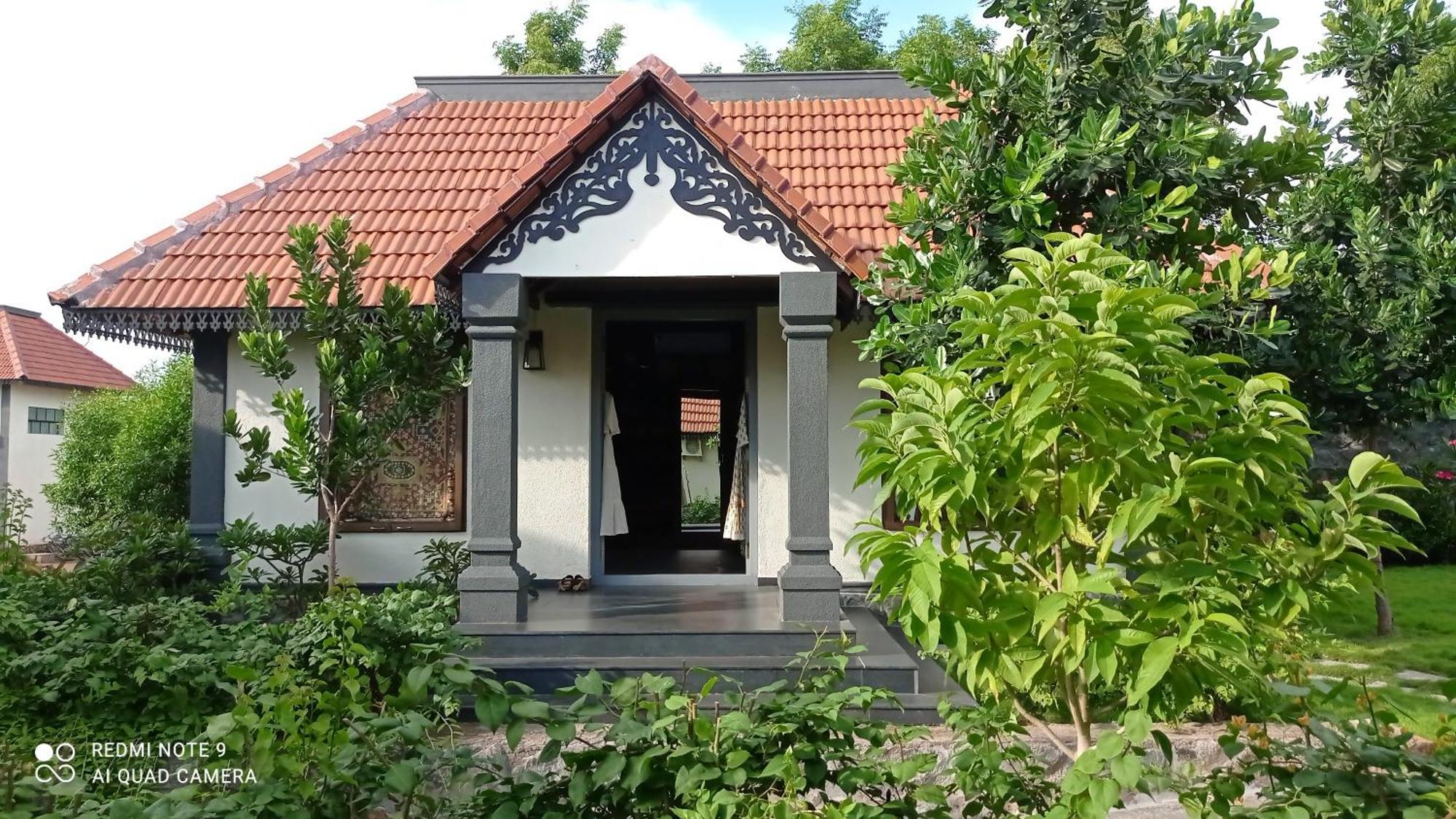 Hibis By Sparsa Vellore Bagian luar foto